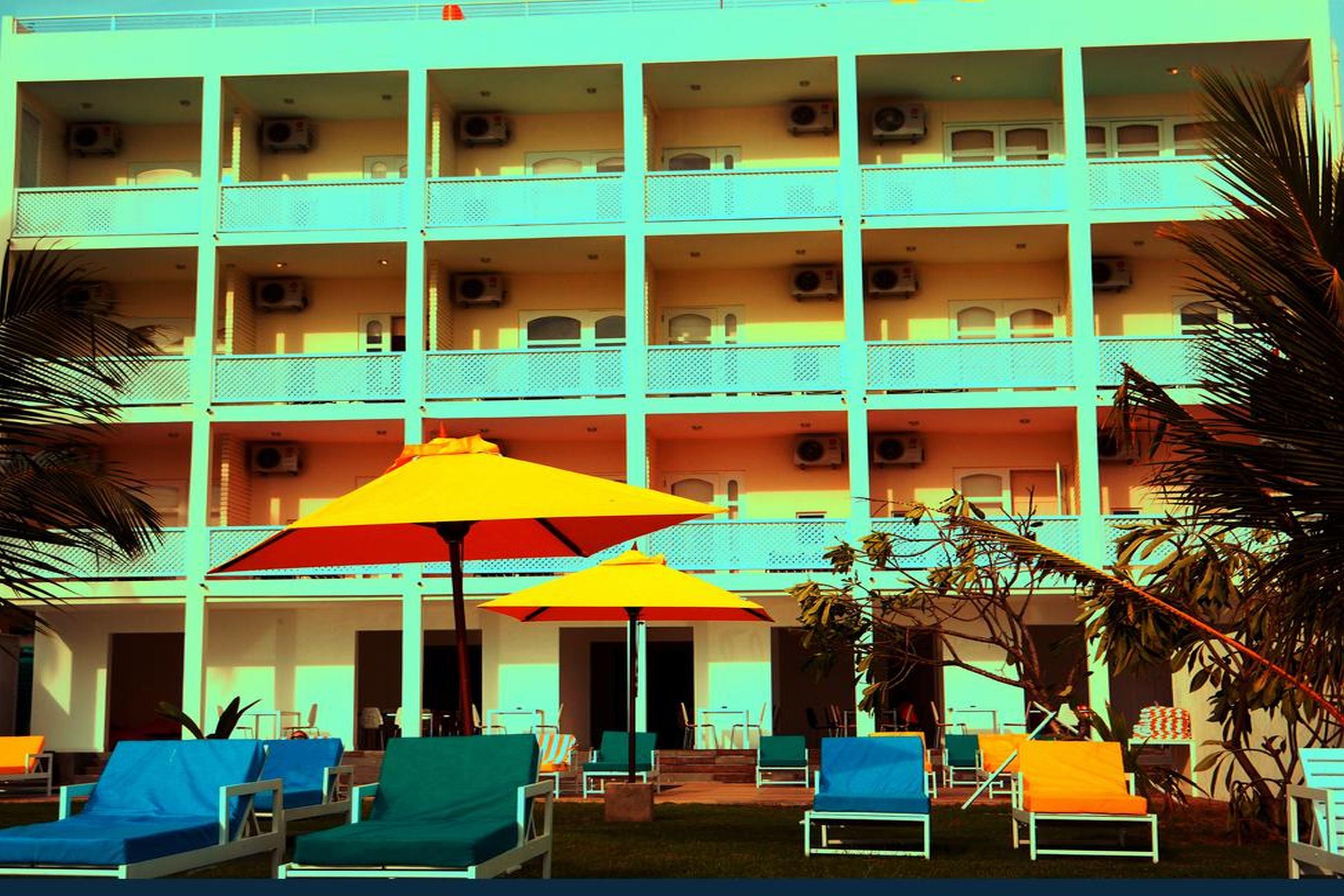 Hotel J Negombo Exteriör bild