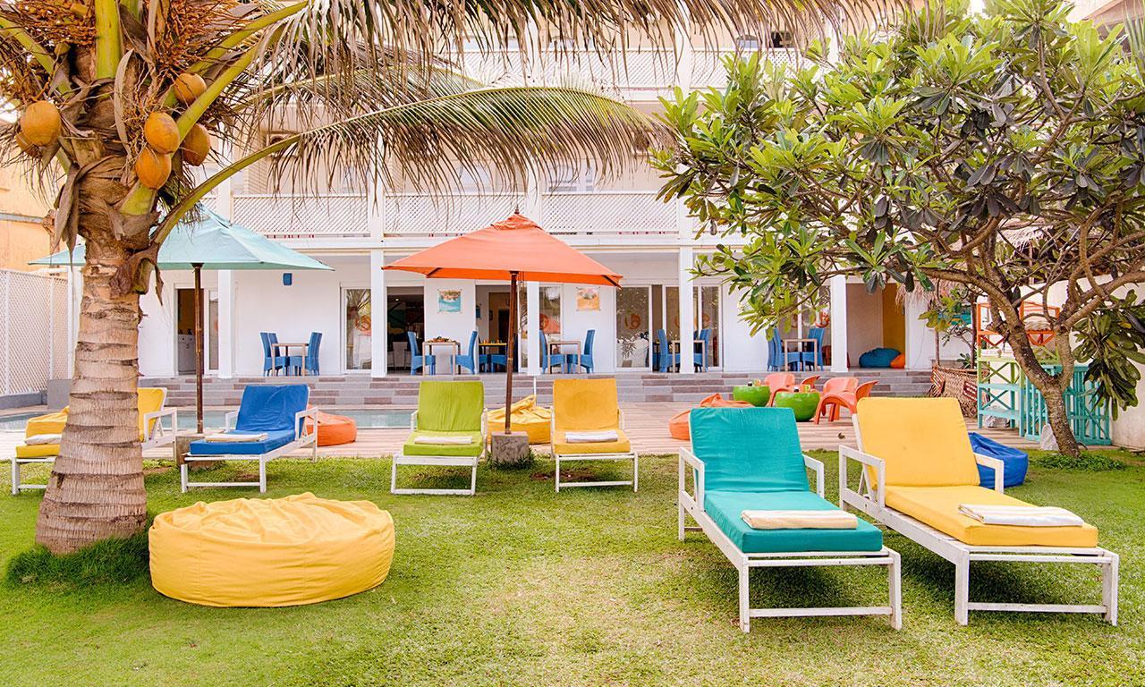 Hotel J Negombo Exteriör bild