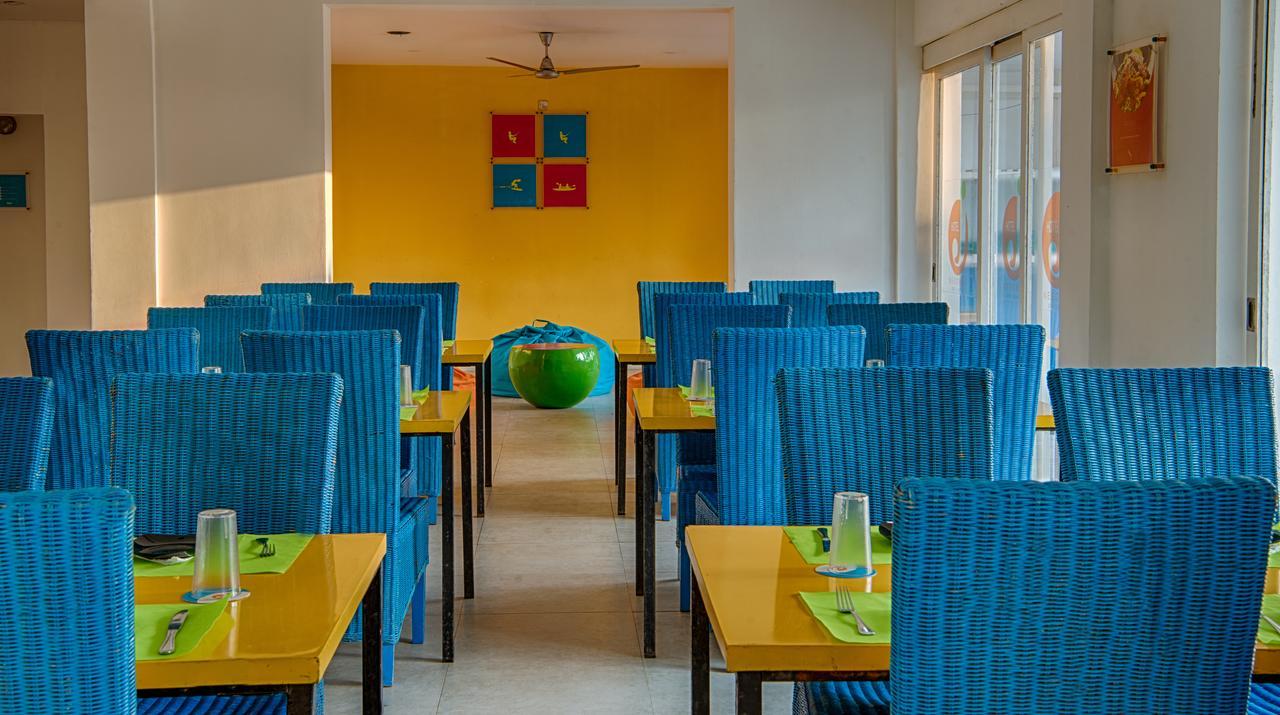Hotel J Negombo Exteriör bild